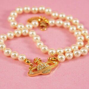 Vivian Gold Saturn Pearl Necklace